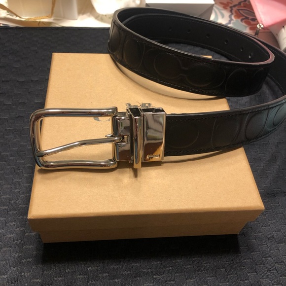 Coach Signature Black Leather Belt - Picture 5 of 13